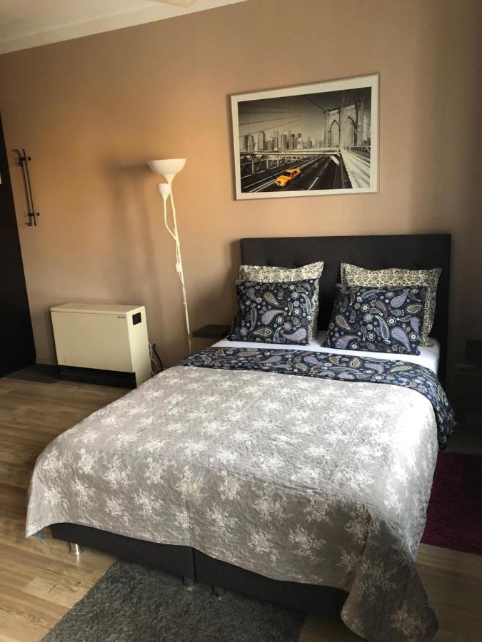 Krakowska 25 Apartment Poznan Ngoại thất bức ảnh